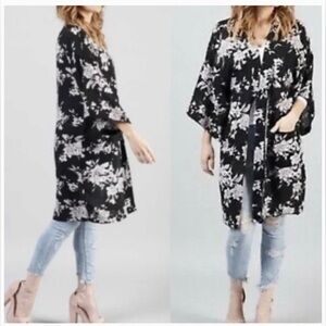 SPIRITUAL GANGSTER Sz  O/S Floral Slinky Pockets Bow Belt Kimono